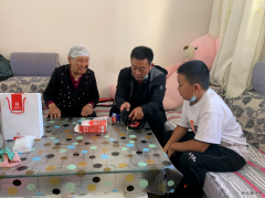 阿勒泰执法支队富蕴执法大队： 圆梦“微心愿”有事“我帮你”